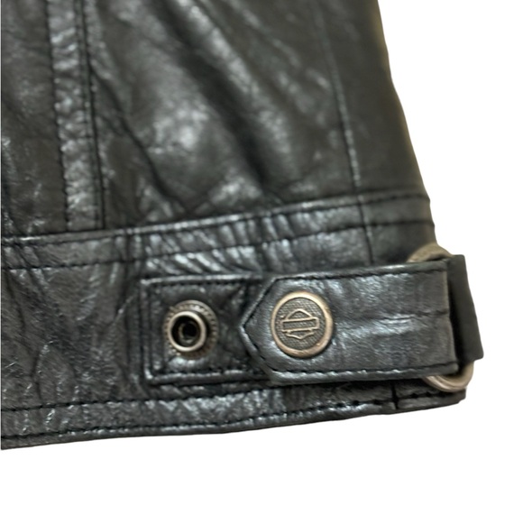 Harley Davidson Women’s Black Leather Jacket - Picture 3 of 9
